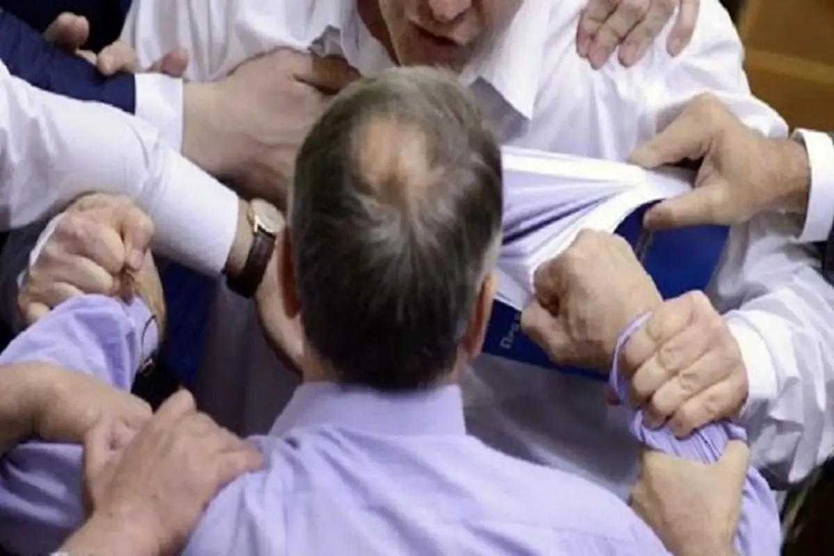 نزاع دسته‌جمعی۵۴ نفر در یک عروسی در گرگان