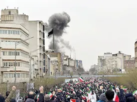 حماسه بی‌نظیر ملت