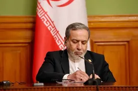 پاسخ آماری عراقچی به معاون ترامپ