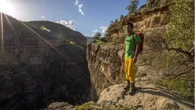 طرحی برای معرفی ایران که گوشه‌ای خاک می‌خورد