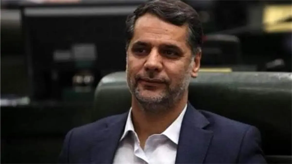 ۴+۱ گروه برای انتخابات فعالیت می‌کنند/ فضای انتخاباتی کشور منتظر تصمیم رئیسی است/ تا ائتلاف همه جانبه‌ای در مورد لاریجانی صورت نگیرد، به صحنه انتخابات نمی‌آید