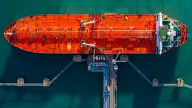 نفت ایران با وجود مکانیسم ماشه هم روی دریا نمی‌ماند