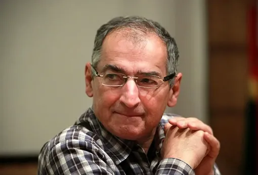 چشم انداز پیش روی مجلس/ مجلس دست احمدی نژادی هاست
