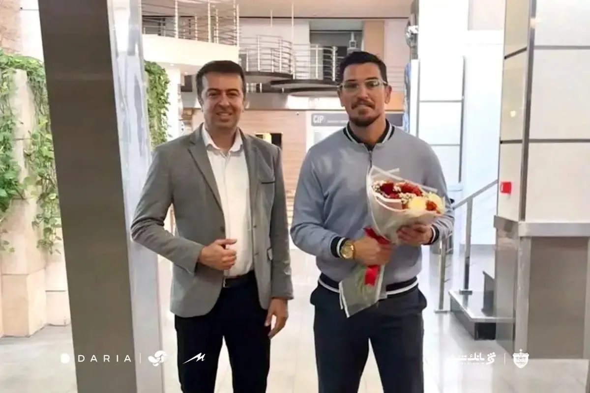 دستیار جدید اوسمار ویرا وارد تهران شد