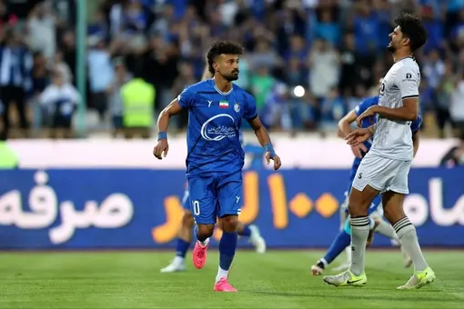 پرسپولیس با جدایی رامین از استقلال بمب می‌ترکاند!