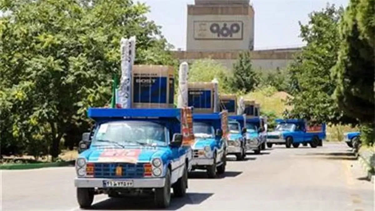 طبق منویات مقام معظم رهبری با سیاه نمایی ها و كاهش امید مقابله می كنیم