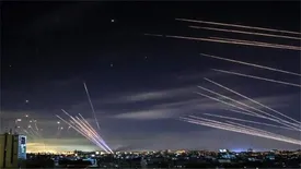 جنگ غزه ۱۰ روزه شد/حملات سنگین مقاومت به فرودگاه "رامون" و پایگاههای هوایی اسرائیل