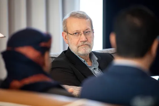 لاریجانی: امروز شورای موقت رهبری مطابق قانون اساسی تشکیل می شود