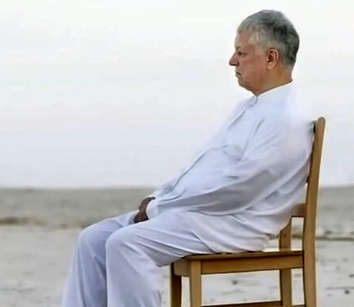 هاشمی رفسنجانی هر که بود و هر چه بود کوچک نبود!