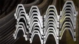 ذوب آهن اصفهان اولین محموله آرک معدن خود را به خارج از کشور صادر کرد