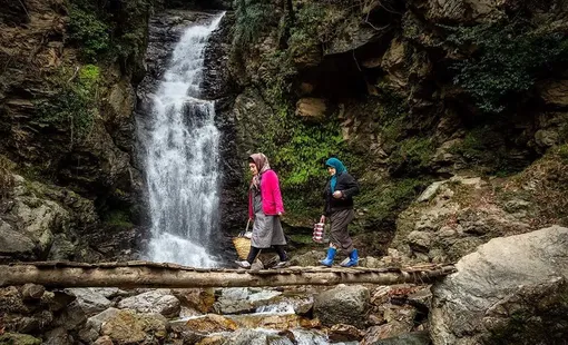 آبشار دودْوَزَن/ عکس: حسین مرصادی