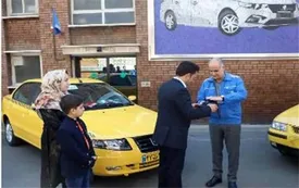 تاکسی سمند با یک میلیون کیلومتر پیمایش به موزه ایران خودرو رفت