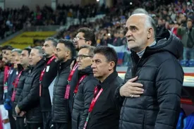 دستیاران تیم ملی در ورزشگاه اراک؛ نظاره‌گر شهرآورد پایتخت