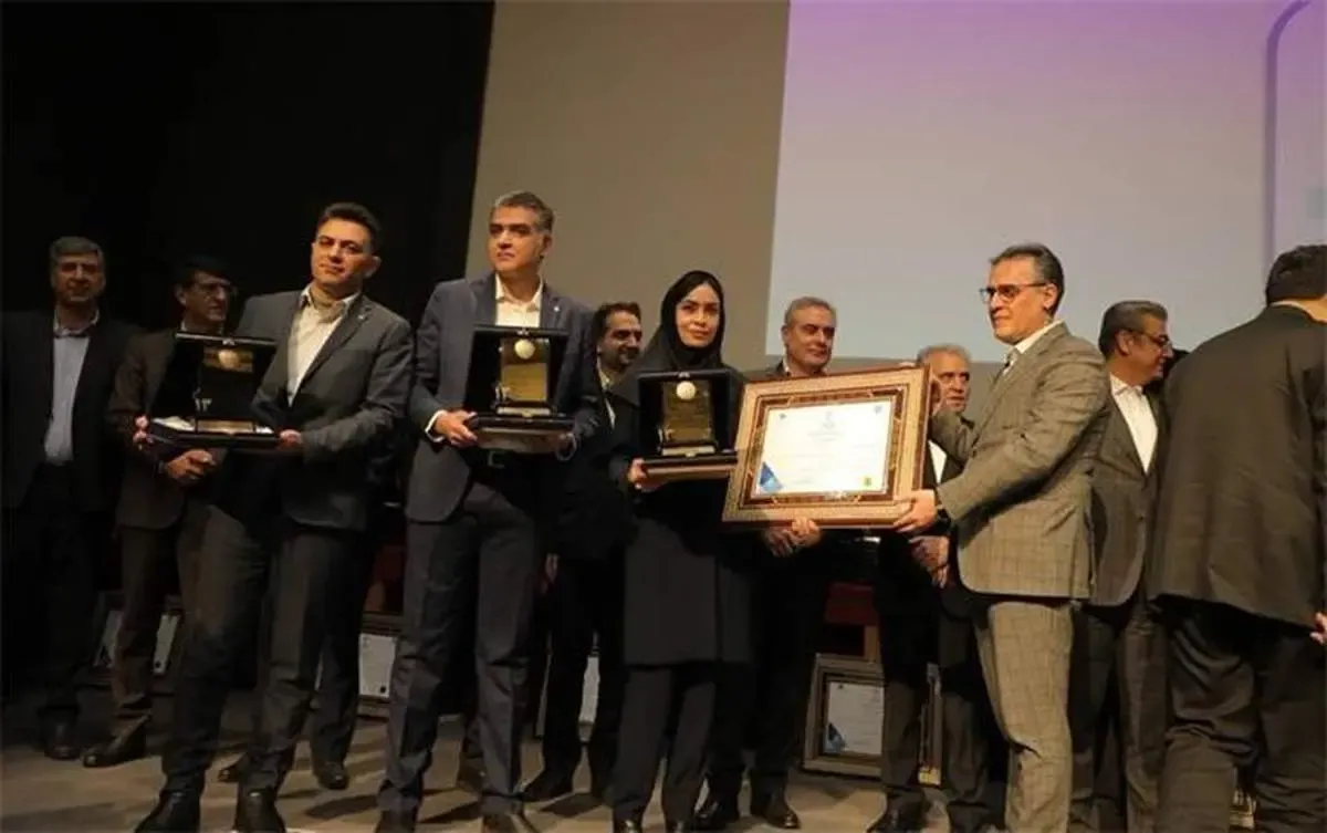 تقدیر بانک مرکزی از ۱۰ رئیس شعبه بانک اقتصادنوین