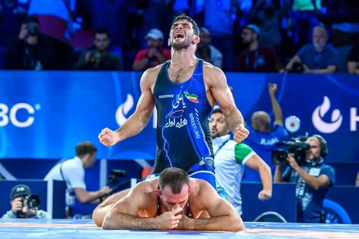 سورپرایز اتحادیه جهانی کشتی برای یزدانی