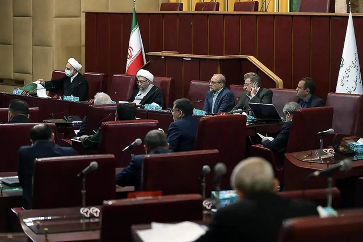 اختلاف بر سر شفافیت قوای سه‌گانه ادامه دارد | مصباحی مقدم: طرح مجلس خلاف قانون اساسی است