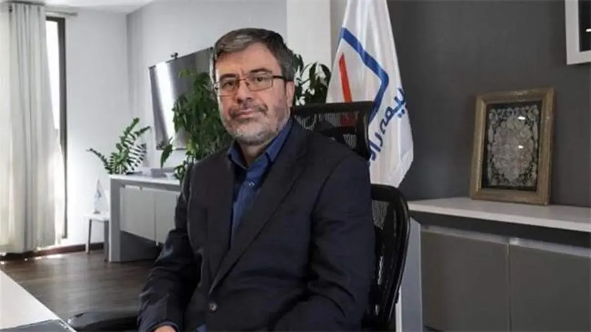 تداوم پاسخگویی مدیرعامل بیمه رازی در تعطیلات