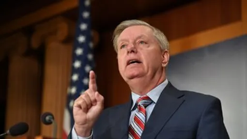 نطق شبانه لیندسی گراهام درباره مذاکره با ایران خبرساز شد