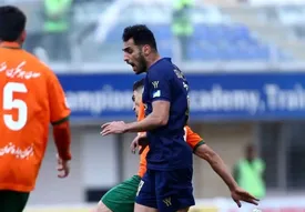 نیمه اول دیدار گلگهر و مس رفسنجان با تساوی بدون گل به پایان رسید