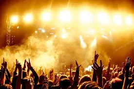 ببینید / گلایه‌های جنجالی این خواننده از حضور در برنامه مهران مدیری