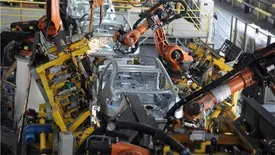 افزایش ۲۹ درصدی تولید ایران خودرو/ سهم ۵۳ درصدی در تولید سواری کشور/ ادامه روند افزایش تولید با پشتیبانی و مانع زدایی