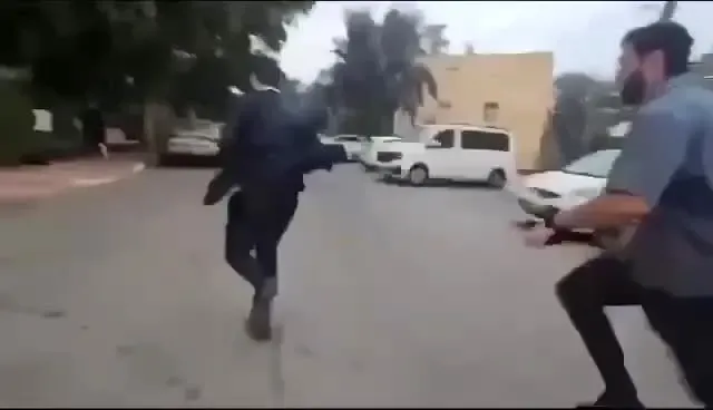 چتر بازان حماس از  گند آهنین عبور کردند+ تصویر