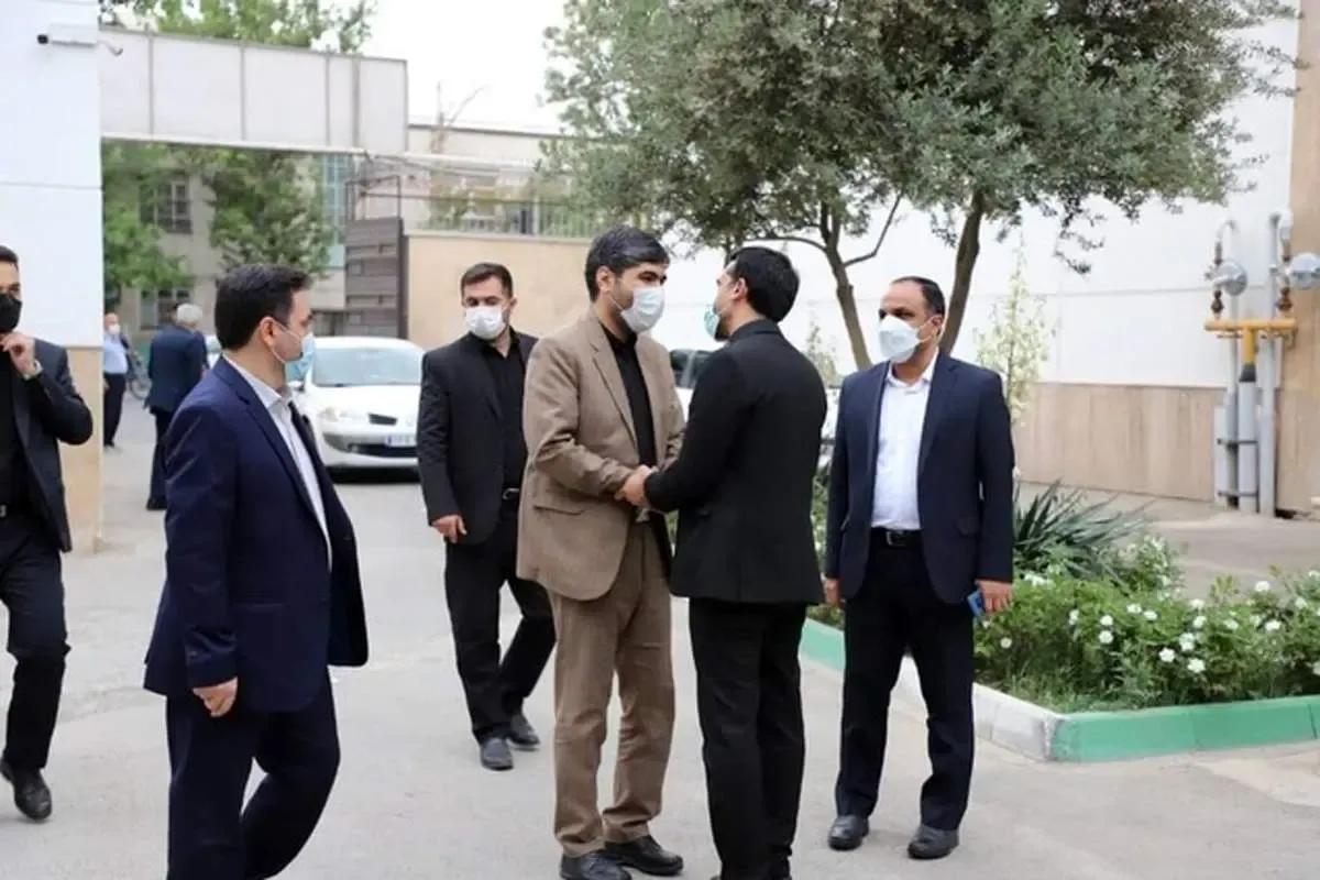 دوشغله‌ها در صف خروج از دولت | چه افراد دیگری باید با کابینه خداحافظی کنند؟