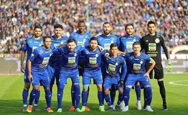 این ستاره استقلال در بازی با تراکتور غایب است