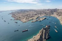 کدام کشتی‌ها با اجازه ایران از تنگه هرمز عبور کردند؟