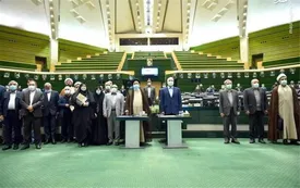 ناصر ایمانی: دولت باید خود تغییر را آغاز می‌کرد و کار به مجلس نمی‌کشید/  برخی وزرای دولت کم‌تجربه هستند