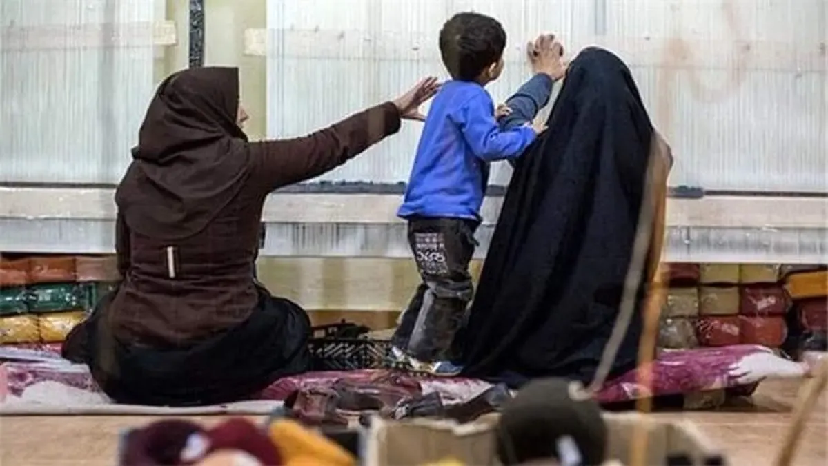 مشکلات روحی ناشی از پیشنهادات نامناسب در محیط کار، مساله جدی زنان سرپرست خانوار/ ۴ هزار زن در بحران هستند/ پیدا کردن شغل از راه‌های قانونی و اخلاقی حقِ زنان بیوه است