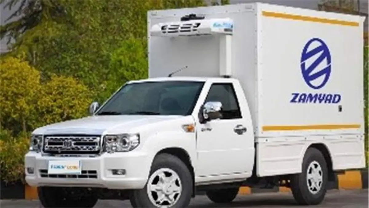 عرضه محصول جدید زامیاد/ رونمایی پادرا پلاس لانگ در نمایشگاه خودرو اصفهان