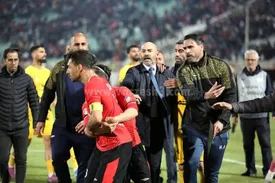 بی ادبی شجاع خلیل زاده به مورایس!