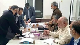 پرداخت وام اشتغالزایی قرض الحسنه در محل به صاحبان کسب و کار توسط بانک سینا