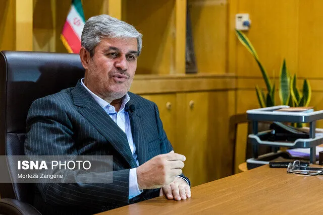 اظهارات مهم تاجگردون درباره افزایش حقوق و مالیات در بودجه ۱۴۰۵