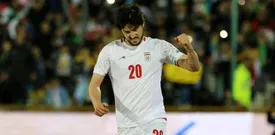 سردار آزمون با نوای قلبش/عکس