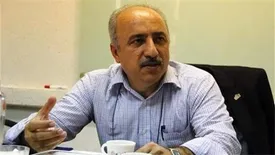 کاندیداهای ریاست‌جمهوری خودشان می‌دانند که وعده‌هایشان عملیاتی نمی‌شود/ آنقدر نان‌خور به بودجه کشور اضافه کرده‌اند که بخش قابل توجهی از درآمدهای نفتی و مالیات‌ها را می‌بلعند/ رأی جمع کردن با یارانه توهین به مردم است