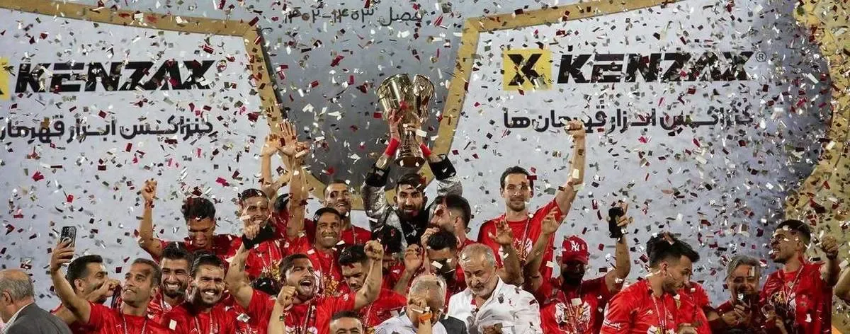 تصویری جالب و دیده نشده از جشن قهرمانی پرسپولیس/ عکس