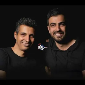 عکس زیرخاکی و دیده نشده از عادل فردوسیپور و برادرش
