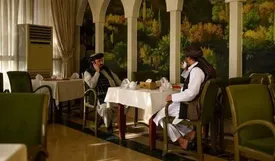 روزگار خوش نیروهای طالبان در لوکس‌ترین هتل کابل+عکس