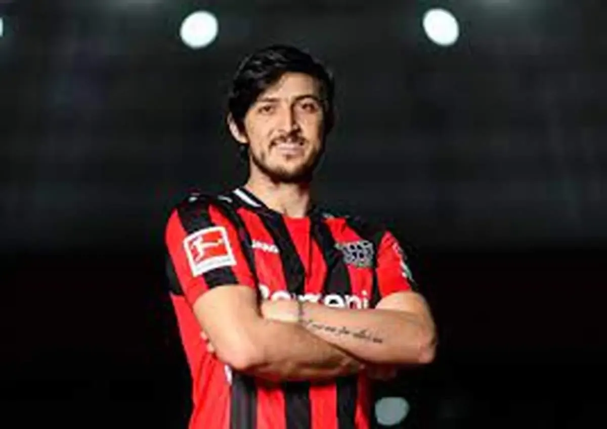 سردار آزمون روی پوستر رم! / ببینید