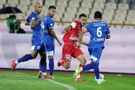 ستاره خارجی استقلال قراردادش را فسخ کرد