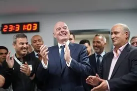 اینفانتینو خیال همه را راحت کرد/ حضور ایران در جام‌جهانی آمریکا را تضمین می‌کنم