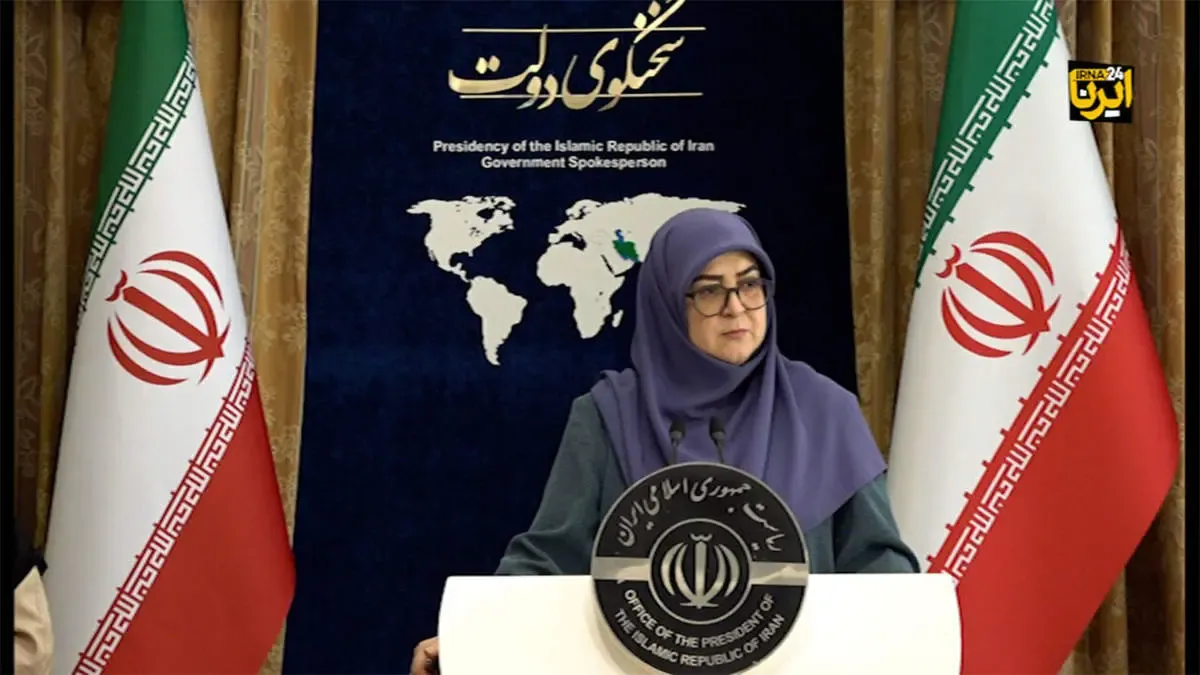 فاطمه مهاجرانی: همه ایرانیان پای ایران ایستاده اند