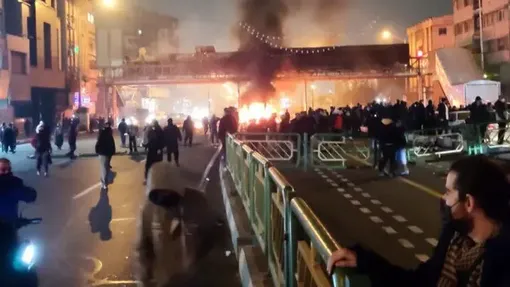 جان باختن ۲۰۰ دانش‌آموز در اعتراضات دی ماه