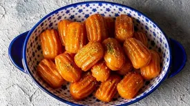 ببینید/ روش تهیه بامیه ماه رمضان؛ چگونه بامیه ترد و پوک درست کنیم