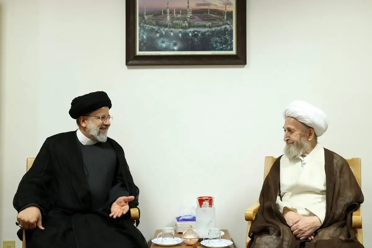 گلایه مراجع از وضع معیشتی مردم | معیشت مردم را به اخم و لبخند دیگران گره نزدیم