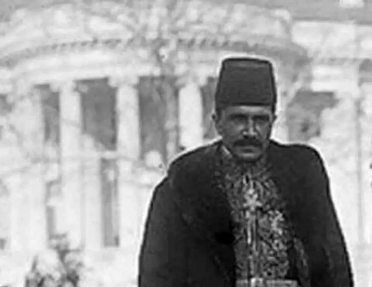 حاجی واشنگتن که بود ؟!+عکس
