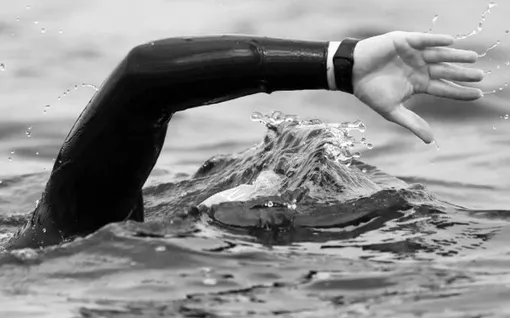 ببینید | مرگ هولناک دو ورزشکار در حین انجام مسابقات