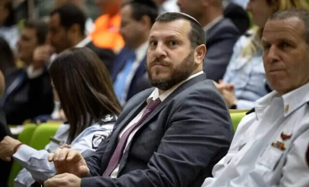 سرنوشت وزیری که پیشنهاد حمله هسته ای به غزه را داد